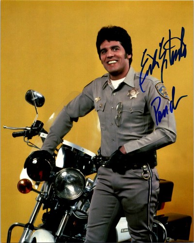 Erik estrada signed 8x10 chips - signed,